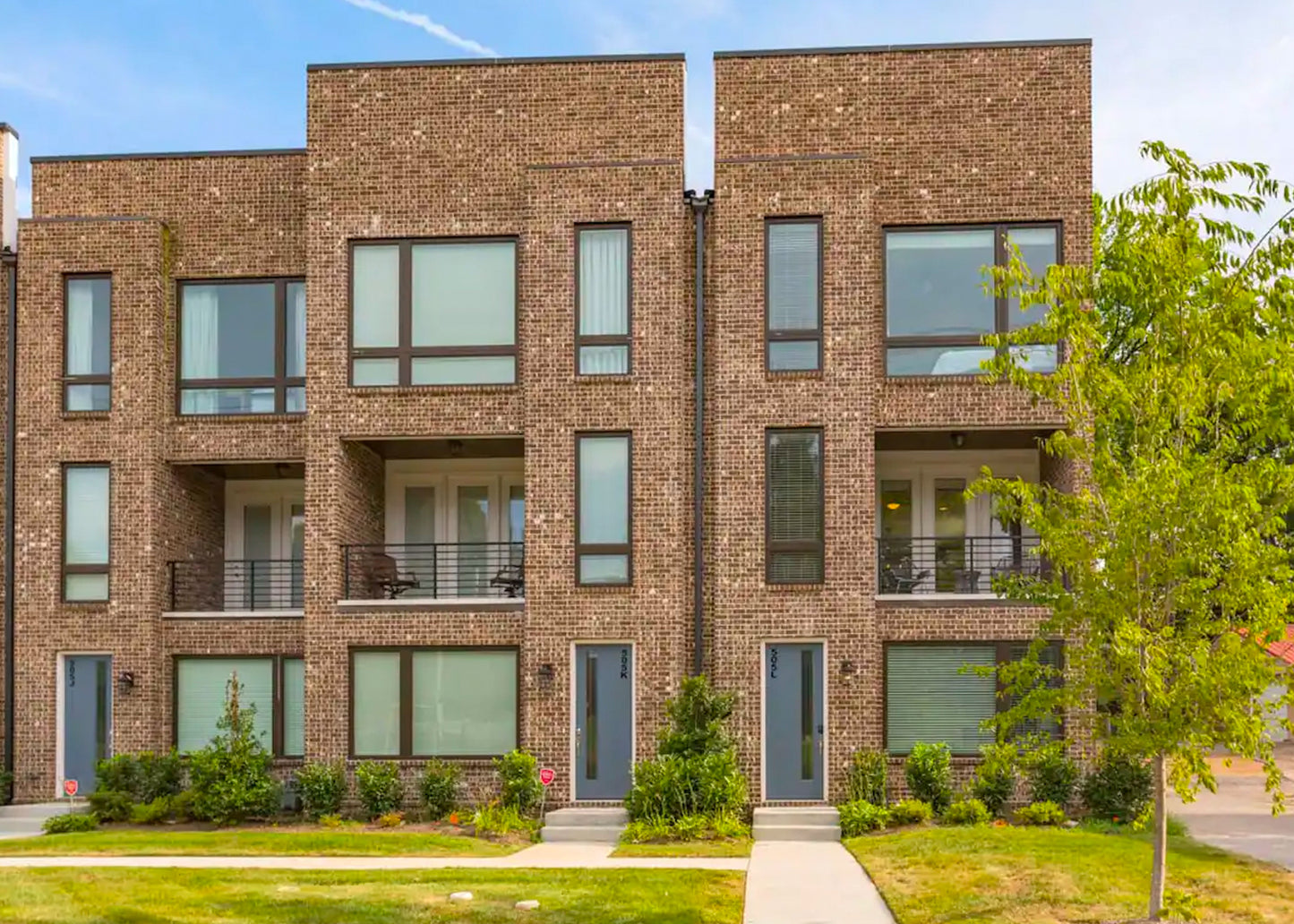 The Sadie (Townhouse In Central Nashville)